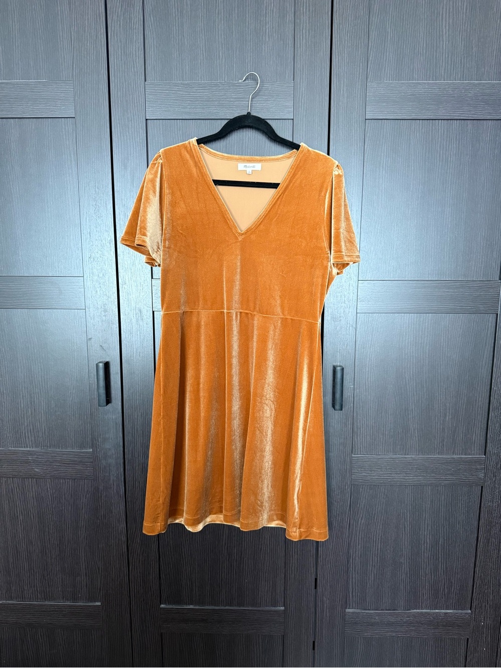 Madewell Velvet V-Neck Dress in Camel
